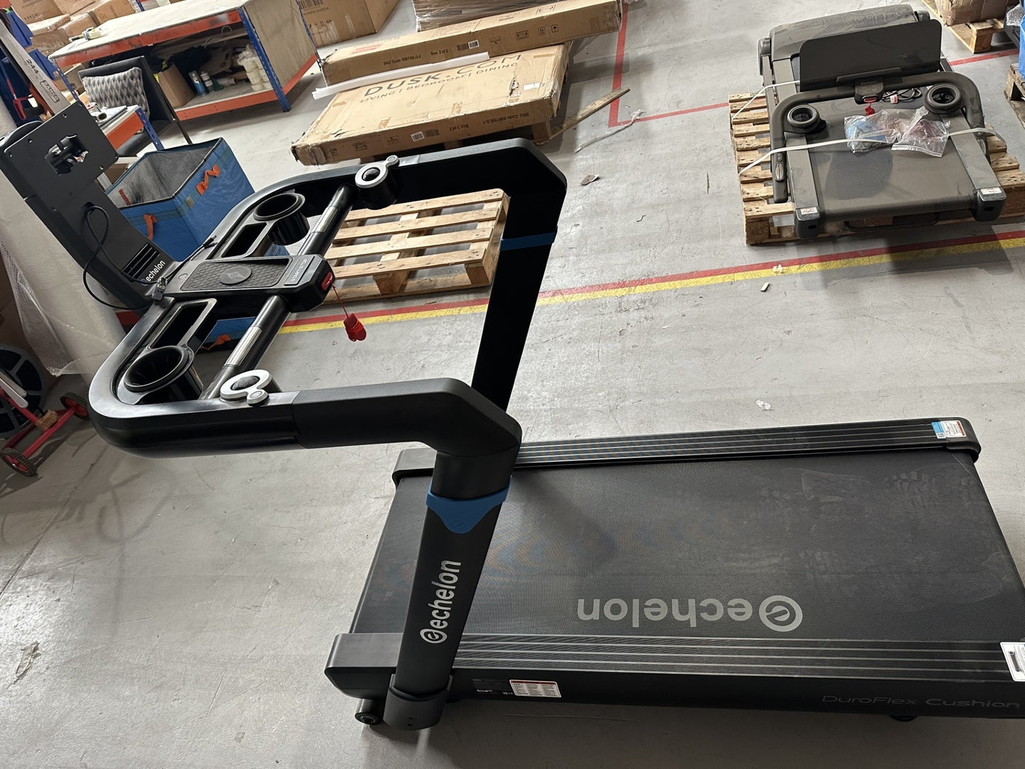 Lot of 2 x Echelon Treadmills for Spares or Repair (ref ECH-APM-A-11789) Total RRP £4098