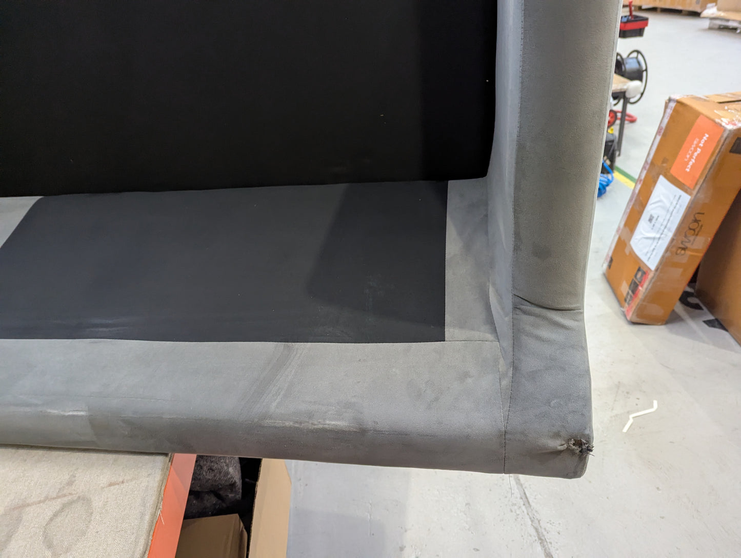 Lot of 2 x Swoon Items inc Upholstery for Spares or Repair (ref SWO-AP-A-13512) Total RRP £3608