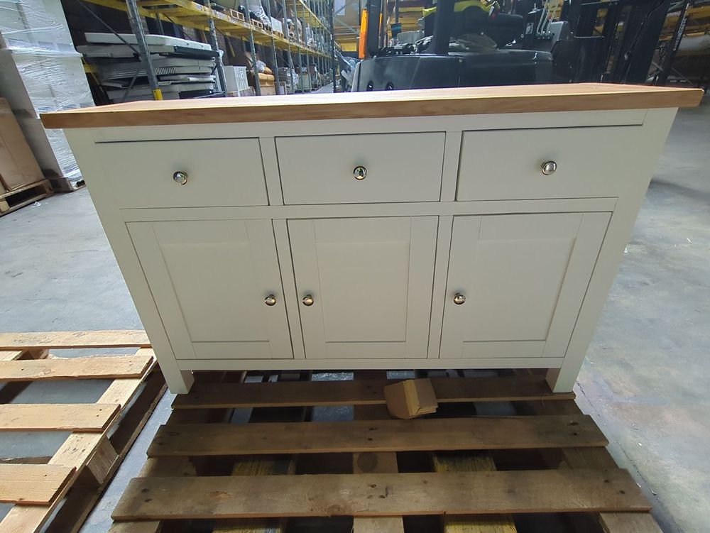 ROS-OUT-00659 Grade-C1 Roseland Furniture Farrow Large Sideboard RRP £369.95