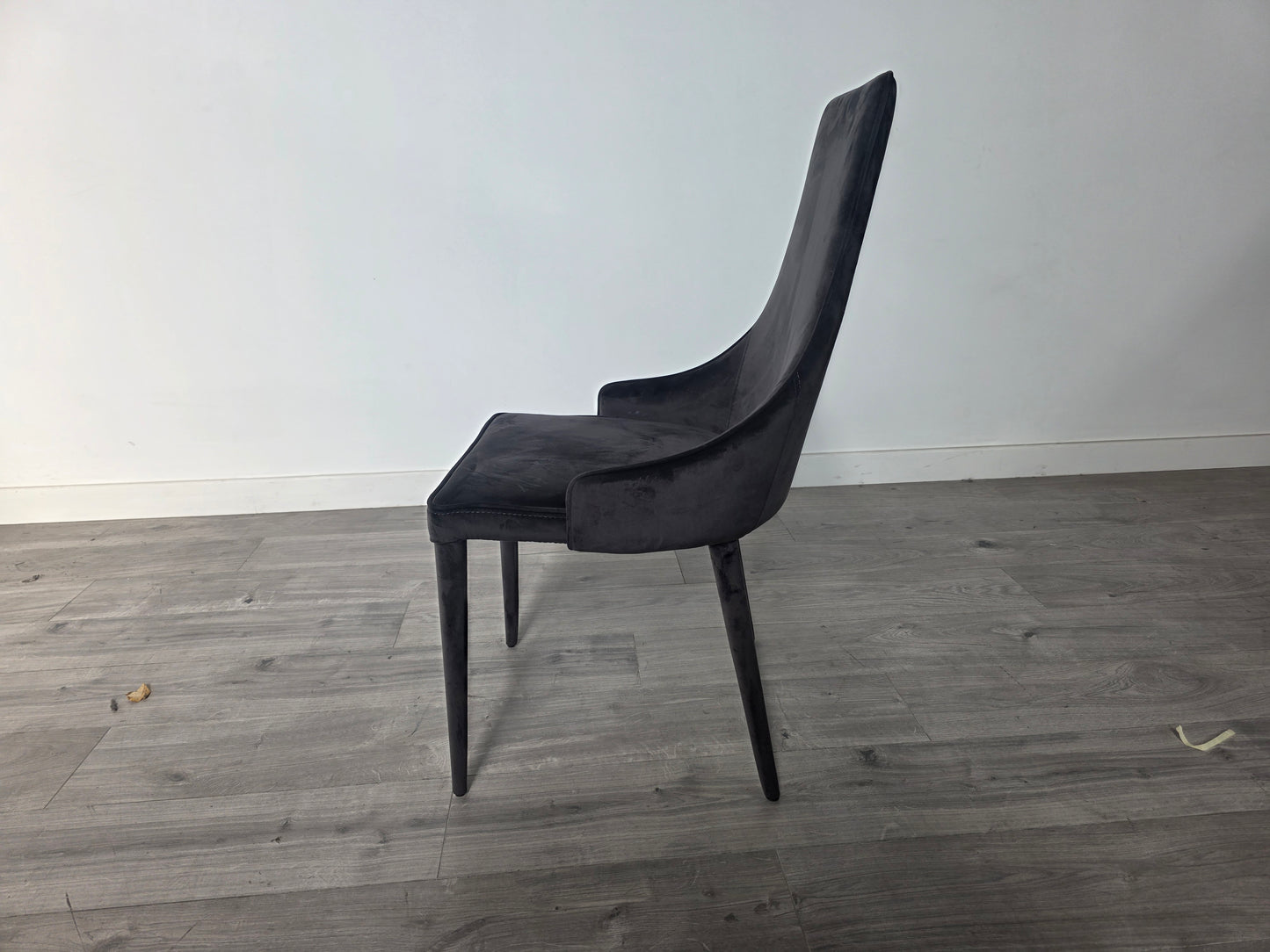 Lot of 5 x DFS Items Chairs and Tables in Good Condition (ref DFS-HO2-A-13094) Total RRP £745