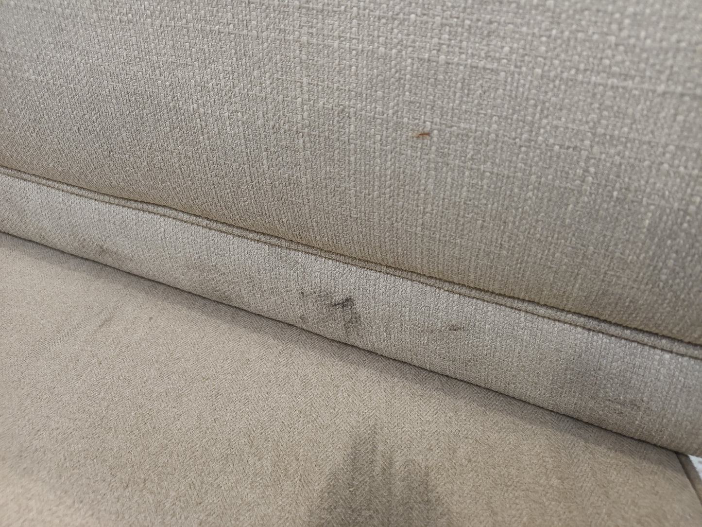 Lot of 2 x Dusk items grade-BER Spares or repair RRP £1518.00