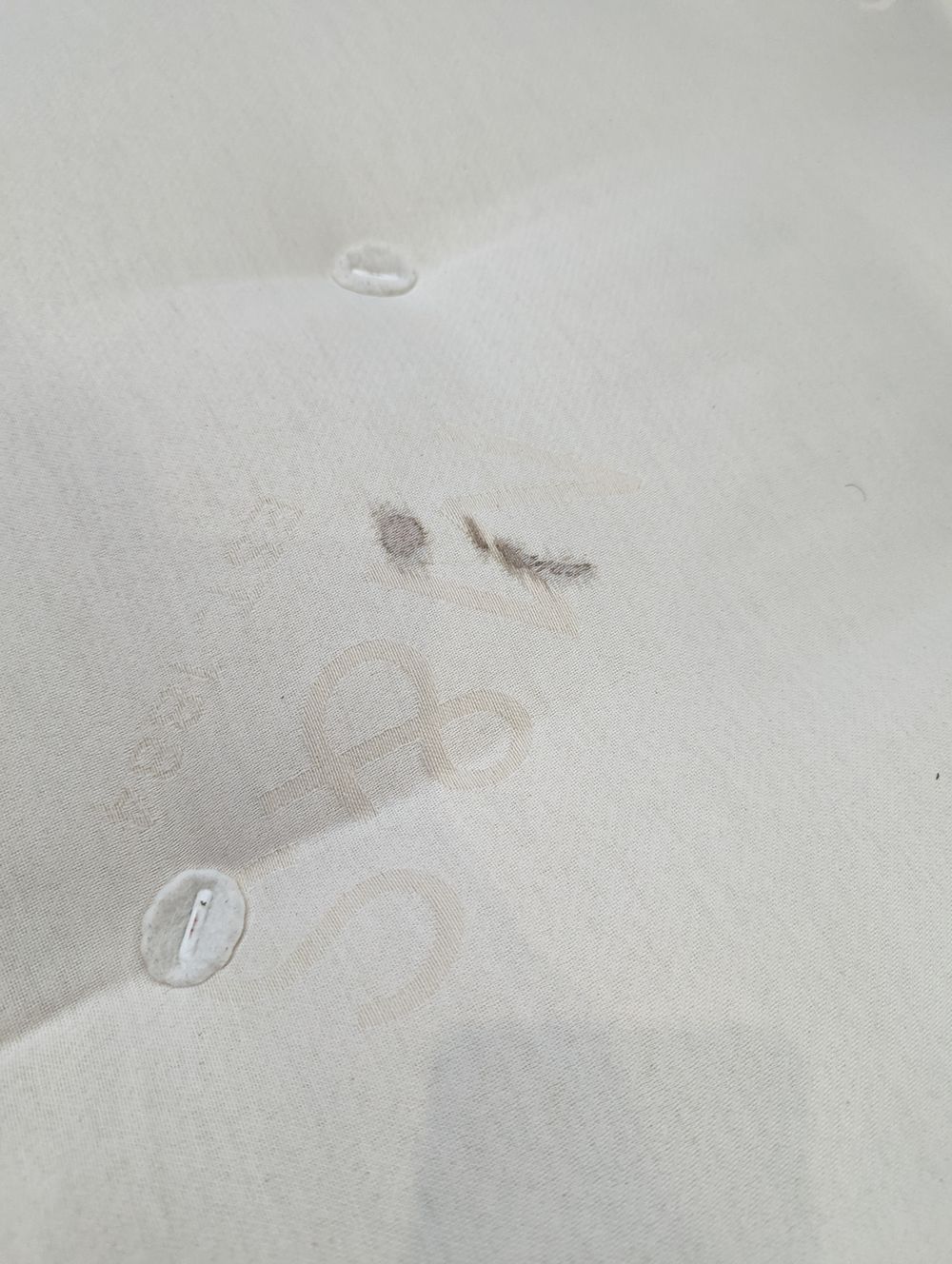 Lot of 2 x M&S Mattresses Raw Unboxed Unchecked for Spares or Repair (ref MAS-APM-A-12522) Total RRP £1098