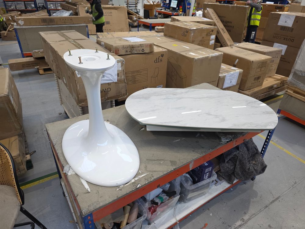 Lot of 3 x DFS Items for Spares or Repair (ref DFS-HO2-A-13717) Total RRP £2127