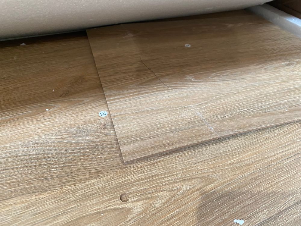 Lot of 8 x Dusk Furniture Items for Spares or Repair (ref DUS-APM-A-13261) Total RRP £1624