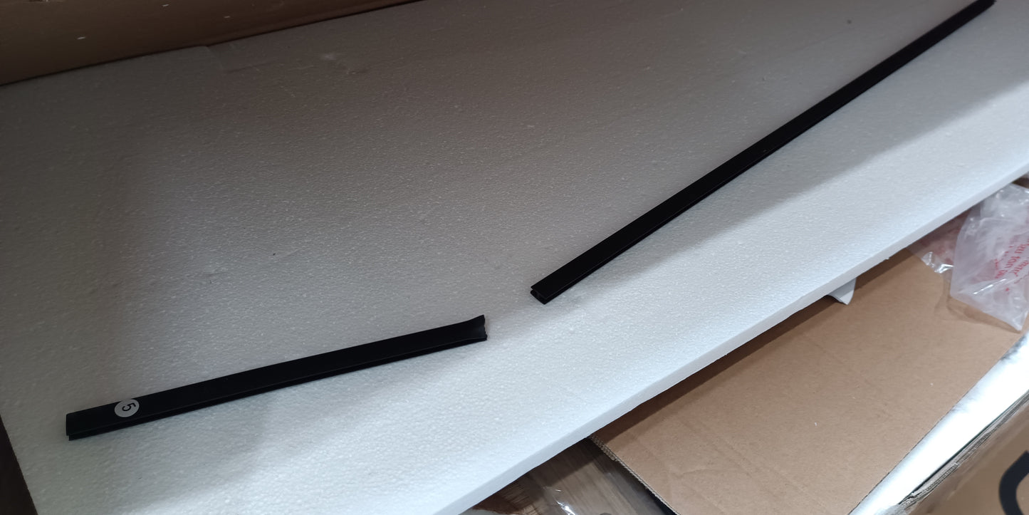 Lot of 7 x Dusk Items for Spares or Repair (ref DUS-APM-A-12988) Total RRP £2209