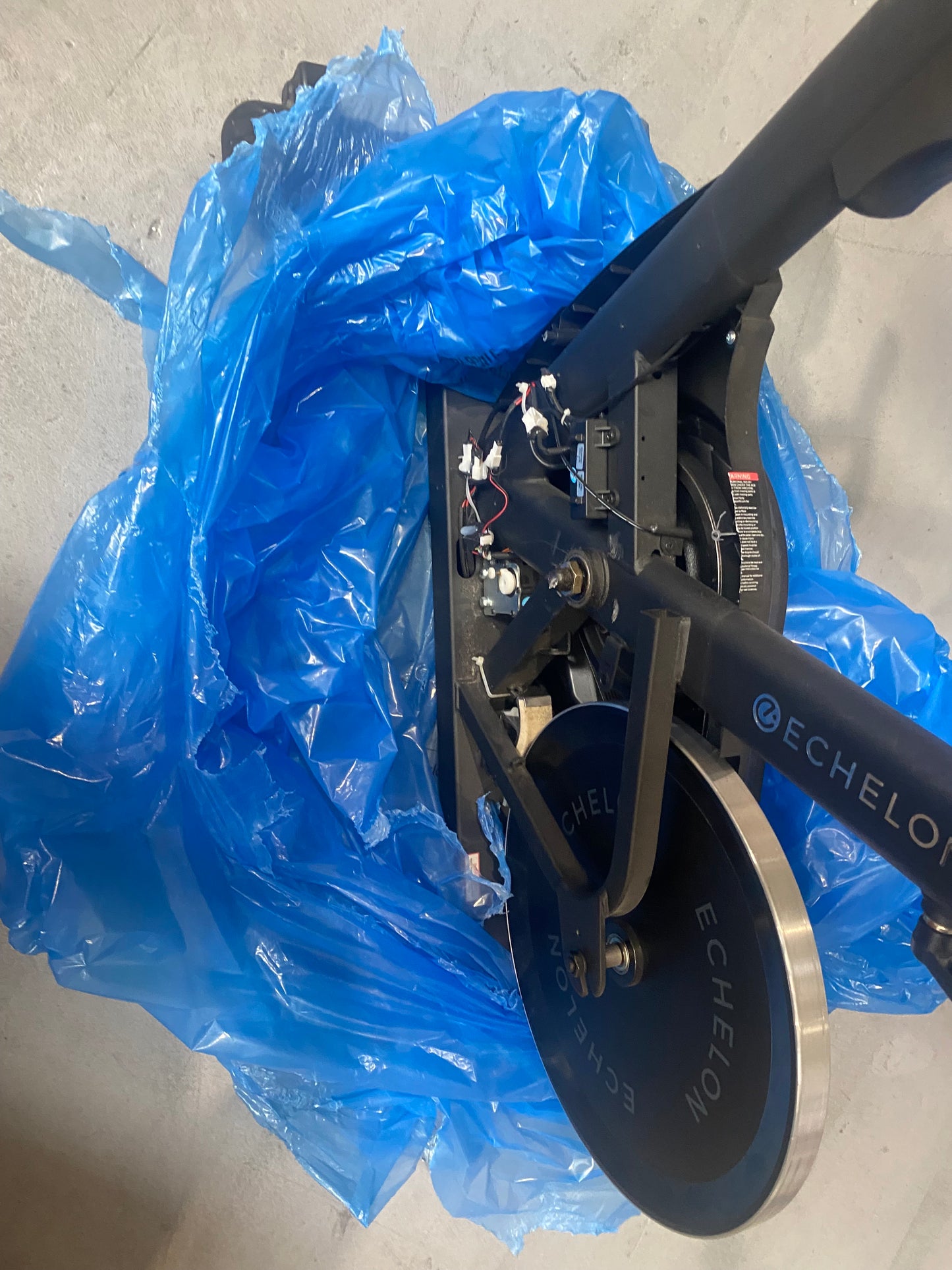 Lot of 2 x Echelon Items for Spares or Repair (ref ECH-APM-A-11427) Total RRP £1998