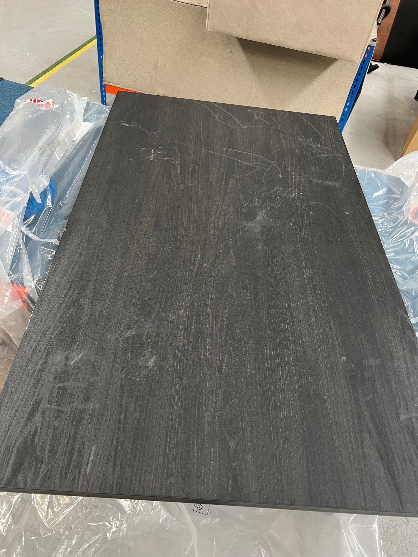 Lot of 2 x Dusk Furniture Returns inc Soho Sofa Bed for Spares or Repair (ref DUS-APM-A-13418) Total RRP £1518