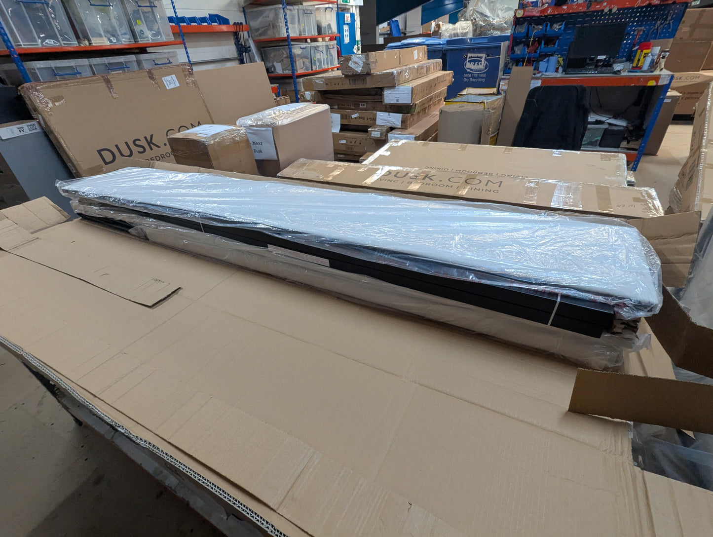 Lot of 9 x Dusk Bed Parts for Spares or Repair (ref DUS-APM-A-10259) Total RRP £4471