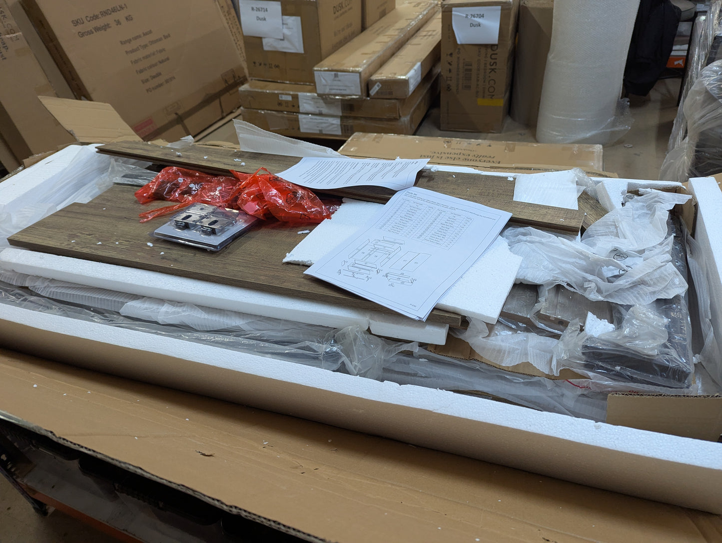 Lot of 9 x Dusk Furniture items for Spares or Repair (ref DUS-APM-A-10292) Total RRP £2047