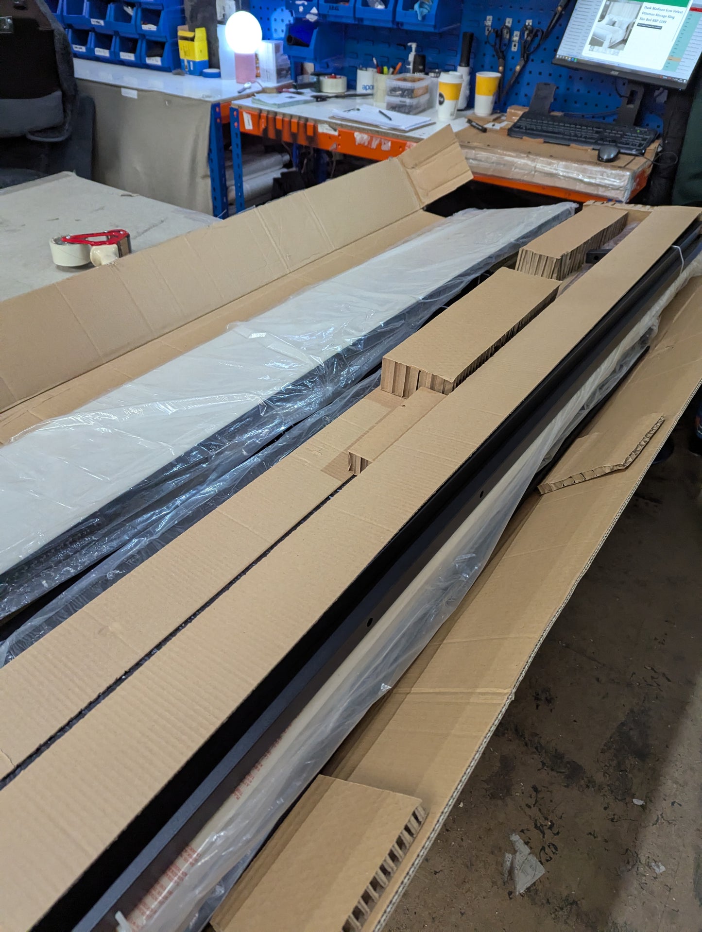 Lot of 7 x Dusk Bed Part items for Spares or Repair (ref DUS-APM-A-10407) Total RRP £4053