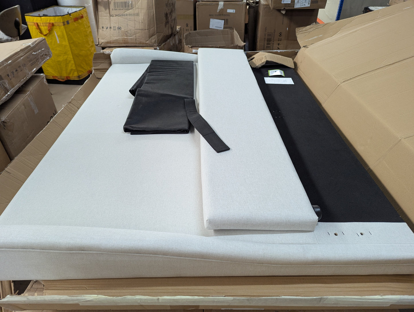 Lot of 7 x Dusk Bed Part items for Spares or Repair (ref DUS-APM-A-10344) Total RRP £3793