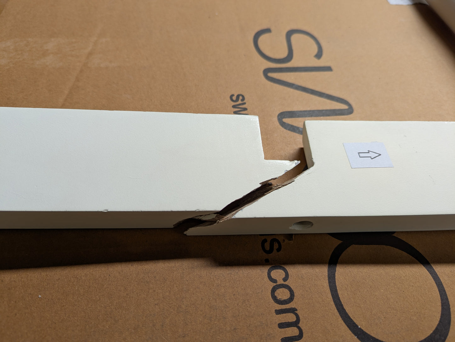 SWO-AP-33320 Grade-BER-DOA Southwark Dining Chair, White & Natural Oak-stained Mango Wood RRP £179