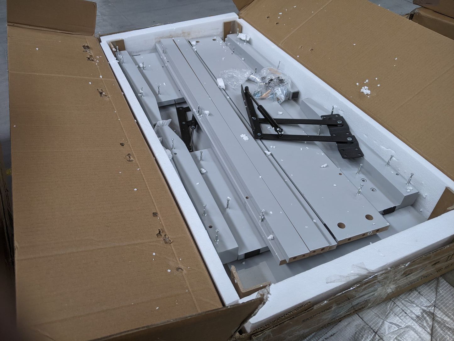 Lot of 9 x Dusk Furniture Items for Spares or Repair (ref DUS-APM-A-11779) Total RRP £1353