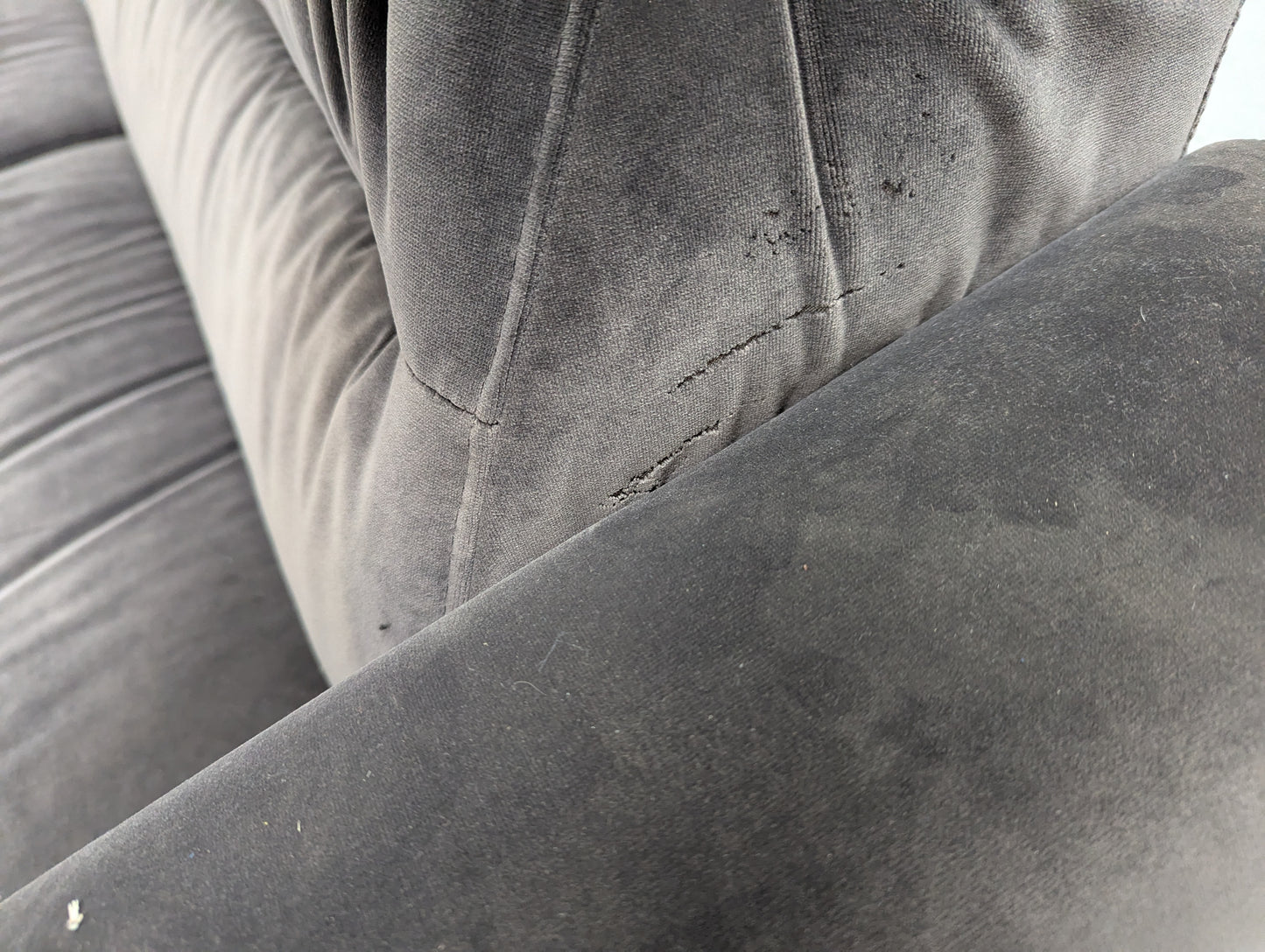 STR-NOR-00259 Grade-BER-DOA Stressless Fiona Wood 2,5-Seater Sofa in Begonia Charcoal with 11cm Wood Round Legs RRP £2579