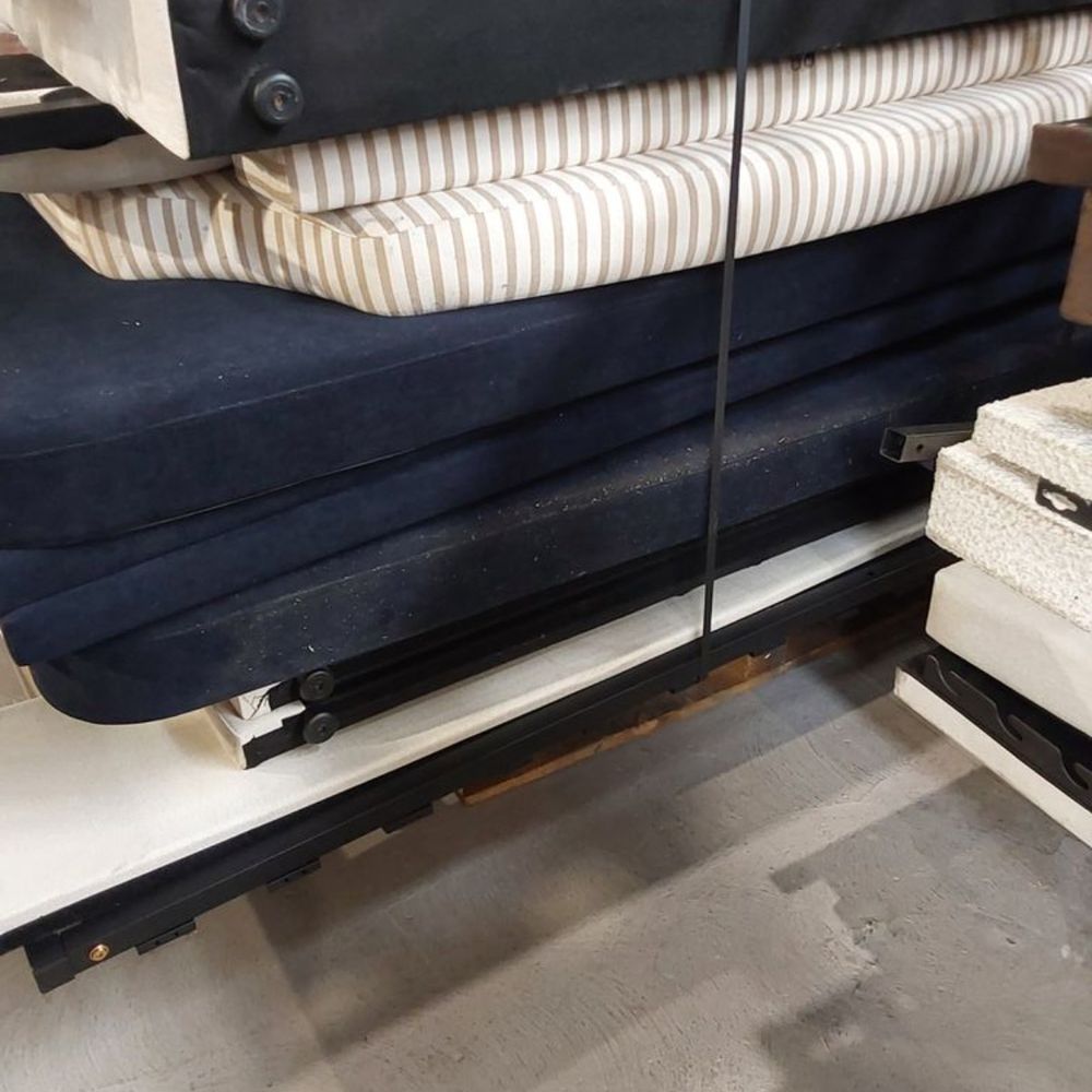Lot of 5 x Dusk Bed items grade-DOA Spares or repair RRP £1699.00
