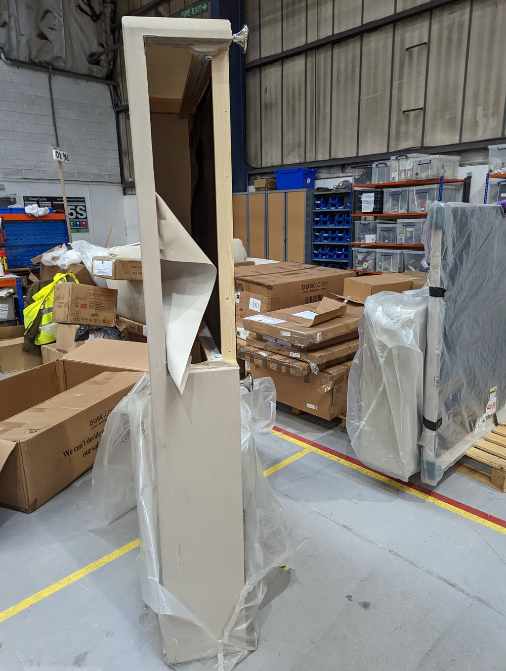 DFS-HO2-05533 Grade-BER DFS Tilly Cora 2+2 Drawer Super King Size Bed in Cream RRP £629