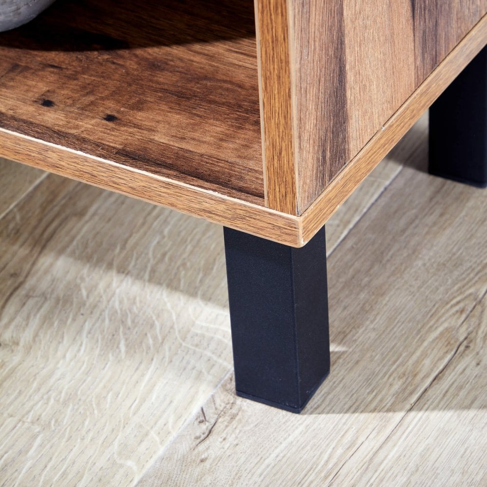 Lot of 29 x Big Furniture Warehouse Newton Bookcase in Oak NEW Condition (ref BFW-NEW-W01BC-OAK-C0) Total RRP £5799.71