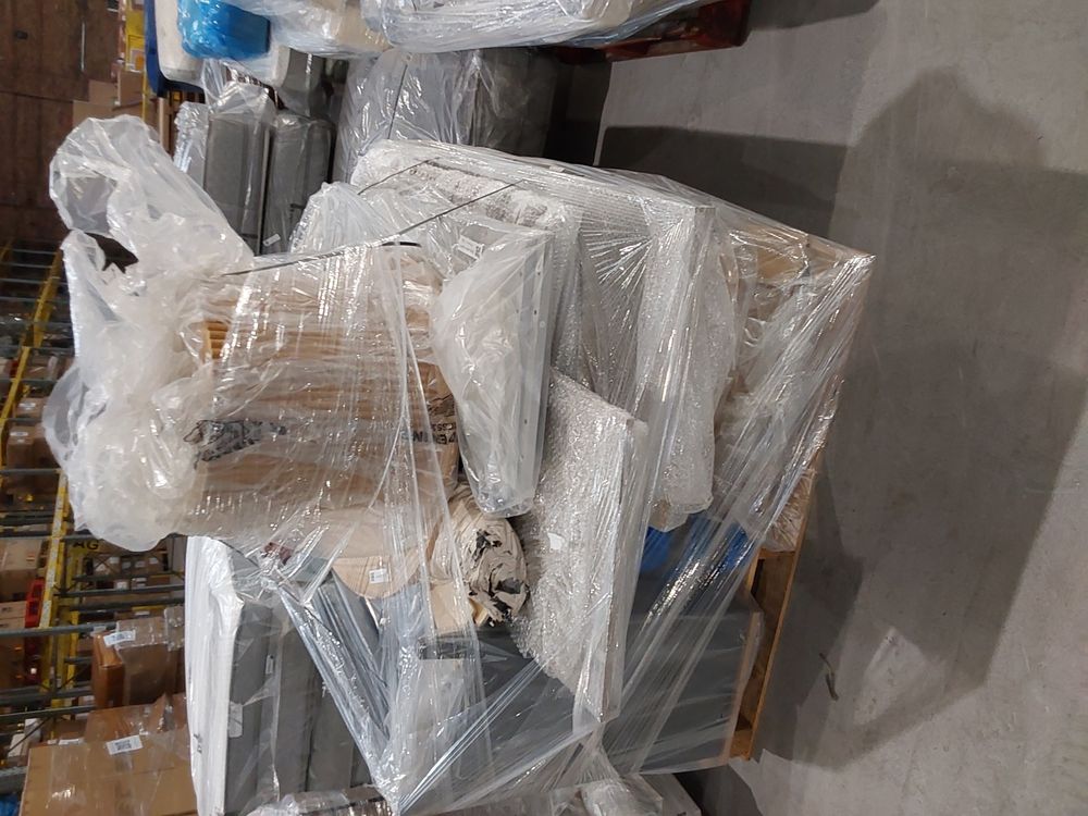 Lot of 6 x Dusk Furniture Items for Spares or Repair (ref DUS-APM-A-13231) Total RRP £1567