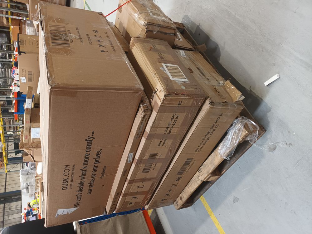 Lot of 7 x Dusk Items for Spares or Repair (ref DUS-APM-A-13992) Total RRP £519.99