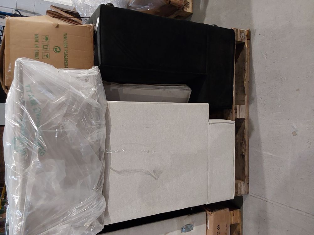 Lot of 4 x Dusk items grade-DOA Spares or repair RRP £928.00