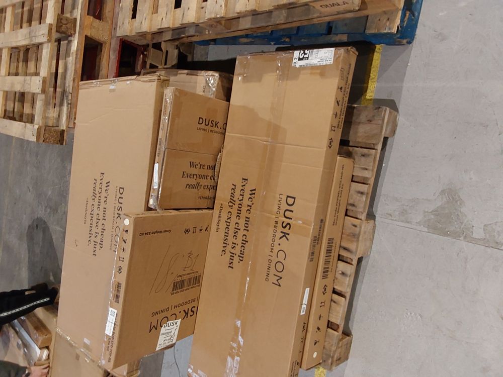 Lot of 6 x Dusk Items for Spares or Repair (ref DUS-GOL-A-13732) Total RRP £919