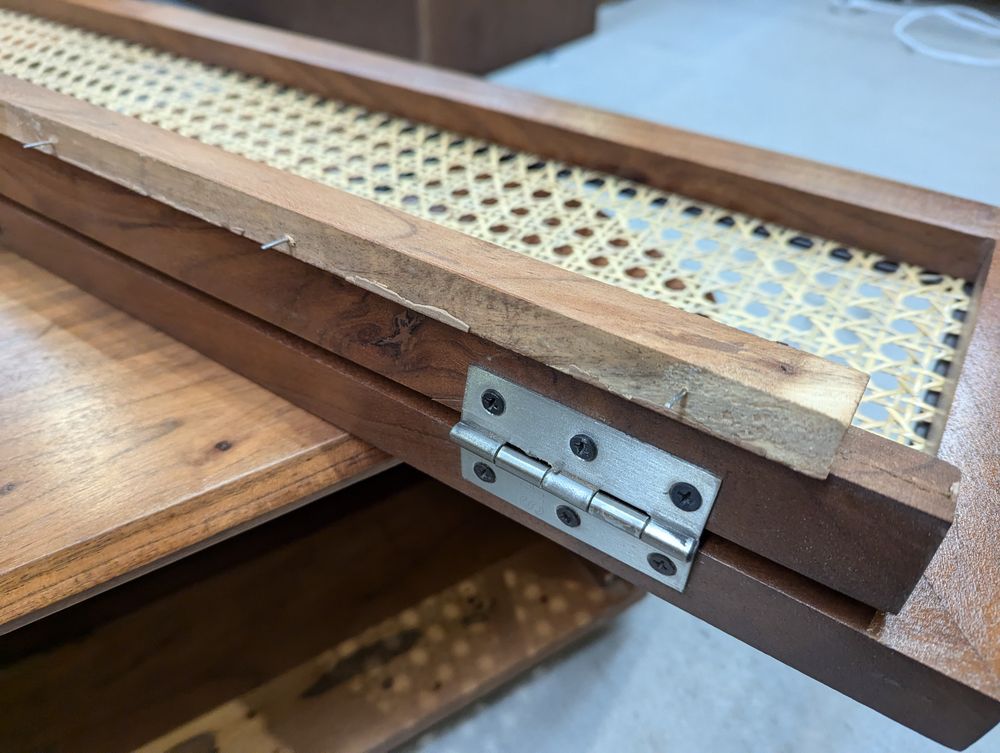 Lot of 4 x Swoon items grade-BER Spares or repair RRP £2116.00