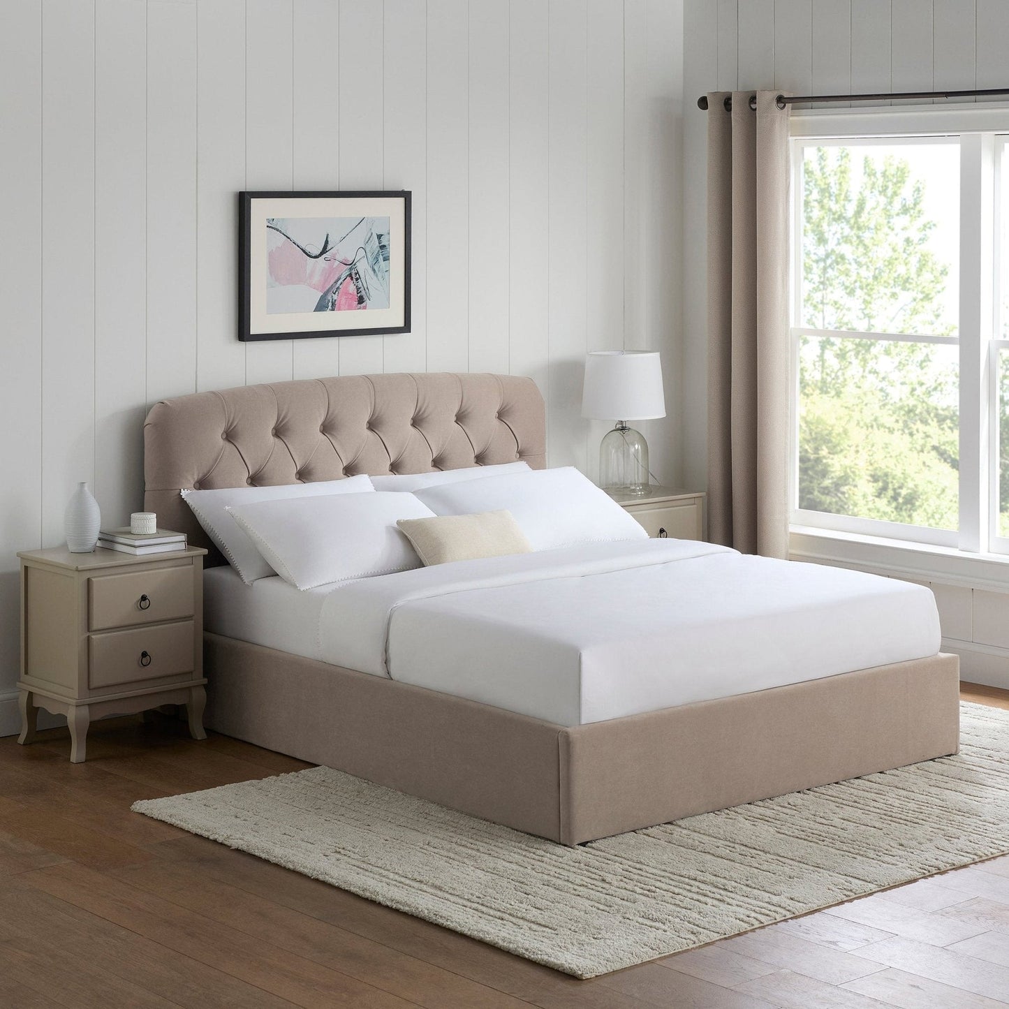 Lot of 4 x Dusk Items inc Beds for Spares or Repair (ref DUS-APM-A-11818) Total RRP £2026