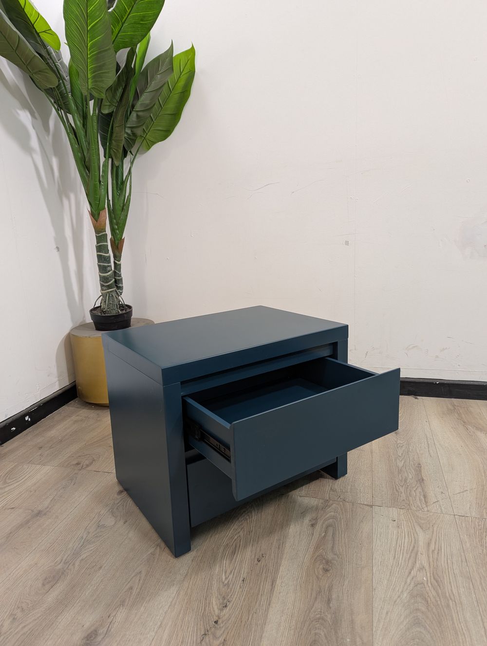 DFS-HO2-02575 Grade-C0 DFS Newton Bedside Table Newton Teal Matt Teal RRP £59