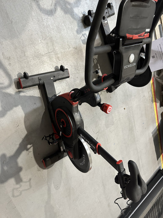 Lot of 2 x Echelon Smart Connect Bikes for Spares or Repair (ref ECH-APM-A-11747) Total RRP £3198