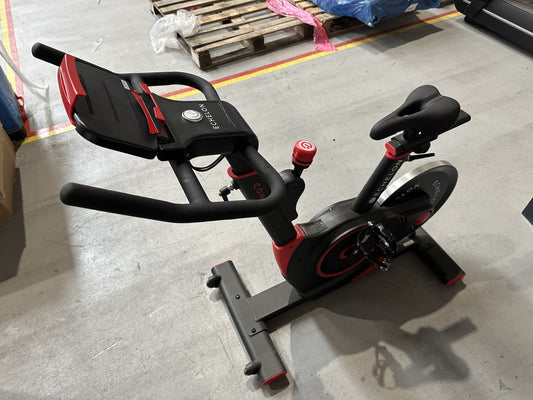 Lot of 2 x Echelon Smart Connect Bikes for Spares or Repair (ref ECH-APM-A-11751) Total RRP £2548