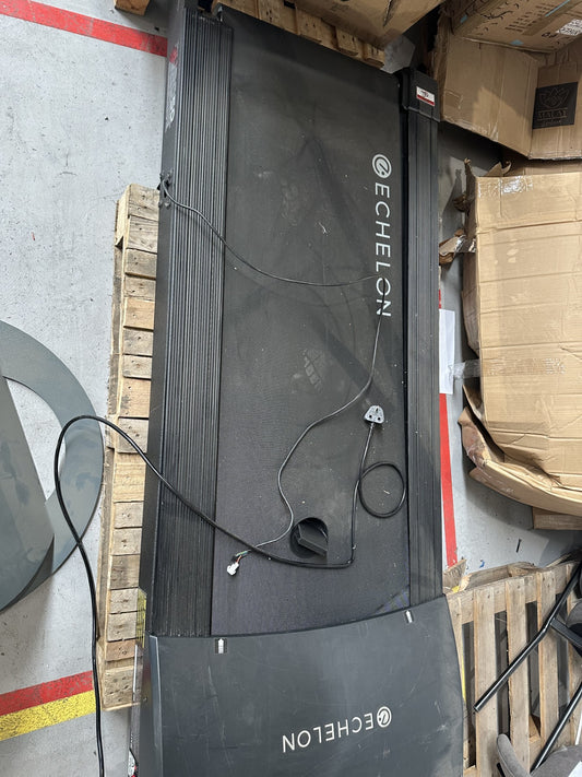 Lot of 2 x Echelon Items Treadmill and Stand for Spares or Repair (ref ECH-APM-A-11798) Total RRP £3506.84