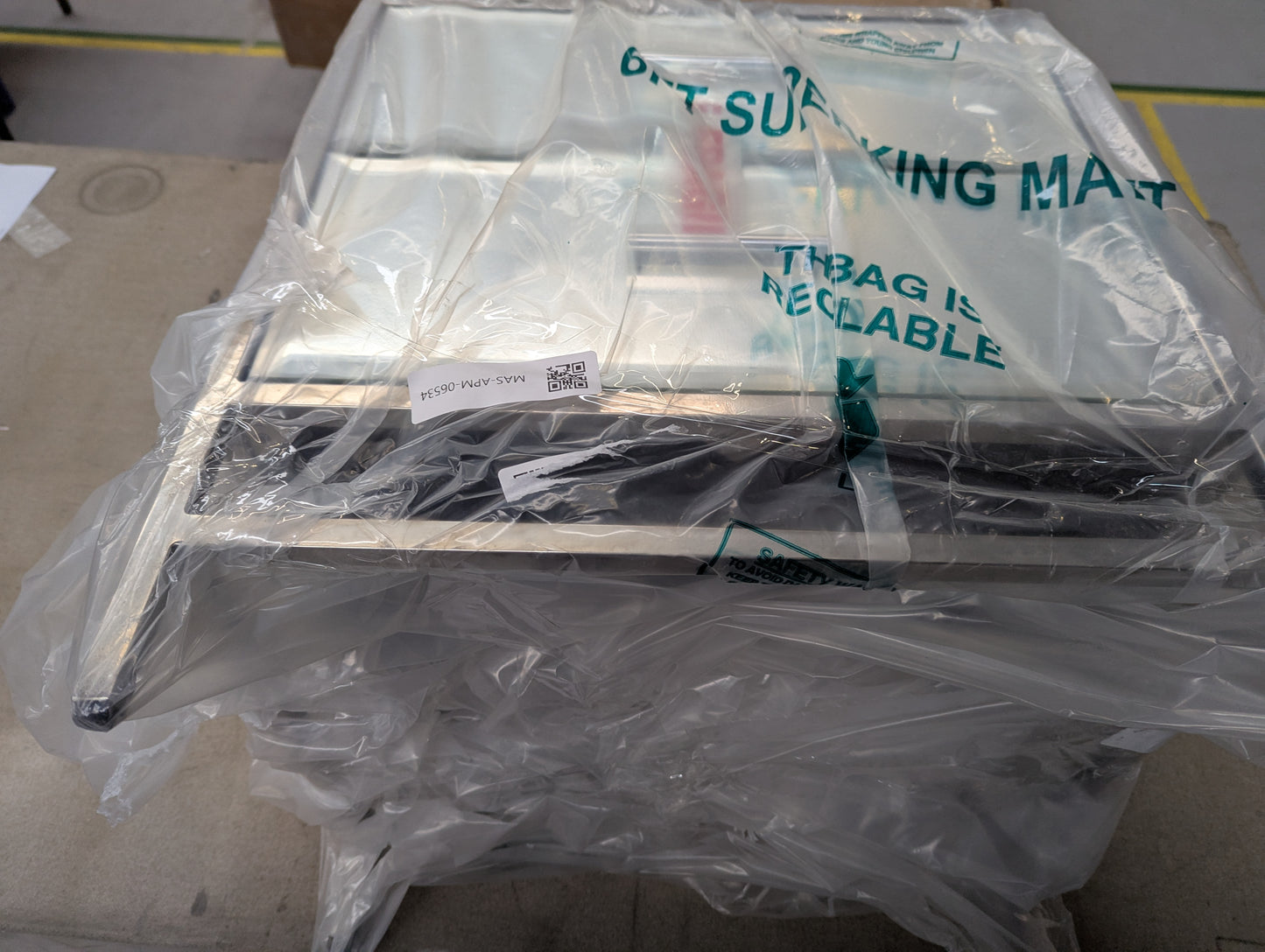 Lot of 3 x M&S Items for Spares or Repair (ref MAS-APM-A-11265) Total RRP £597