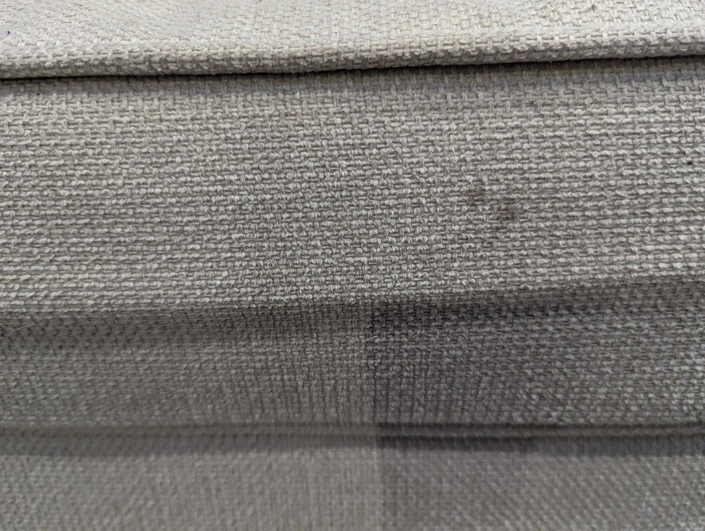 Lot of 4 x Dusk Furniture for Spares or Repair (ref DUS-APM-A-13632) Total RRP £1397