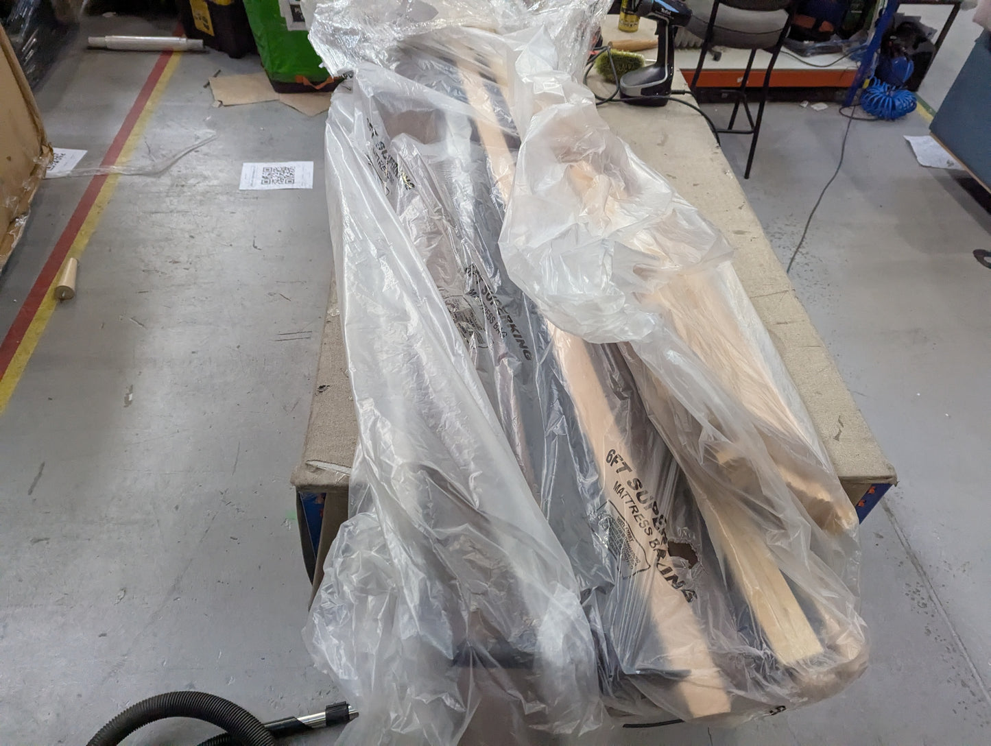 Lot of 3 x Swoon items grade-DOA Spares or repair RRP £4088.00