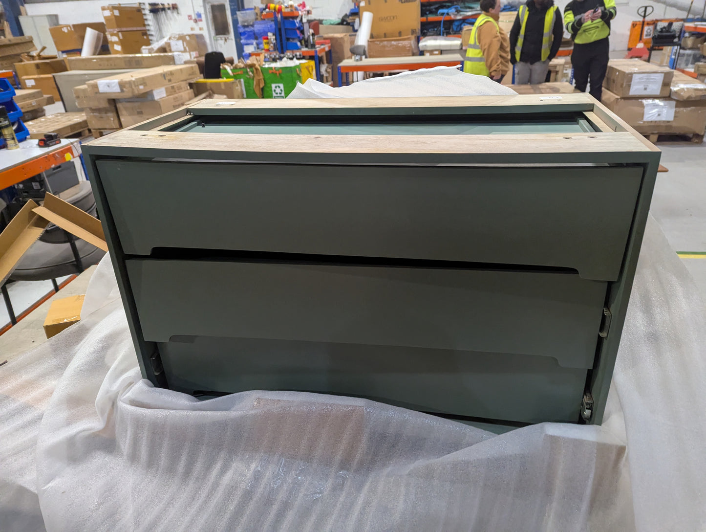 Lot of 6 x Swoon items grade-BER Spares or repair RRP £2834.00