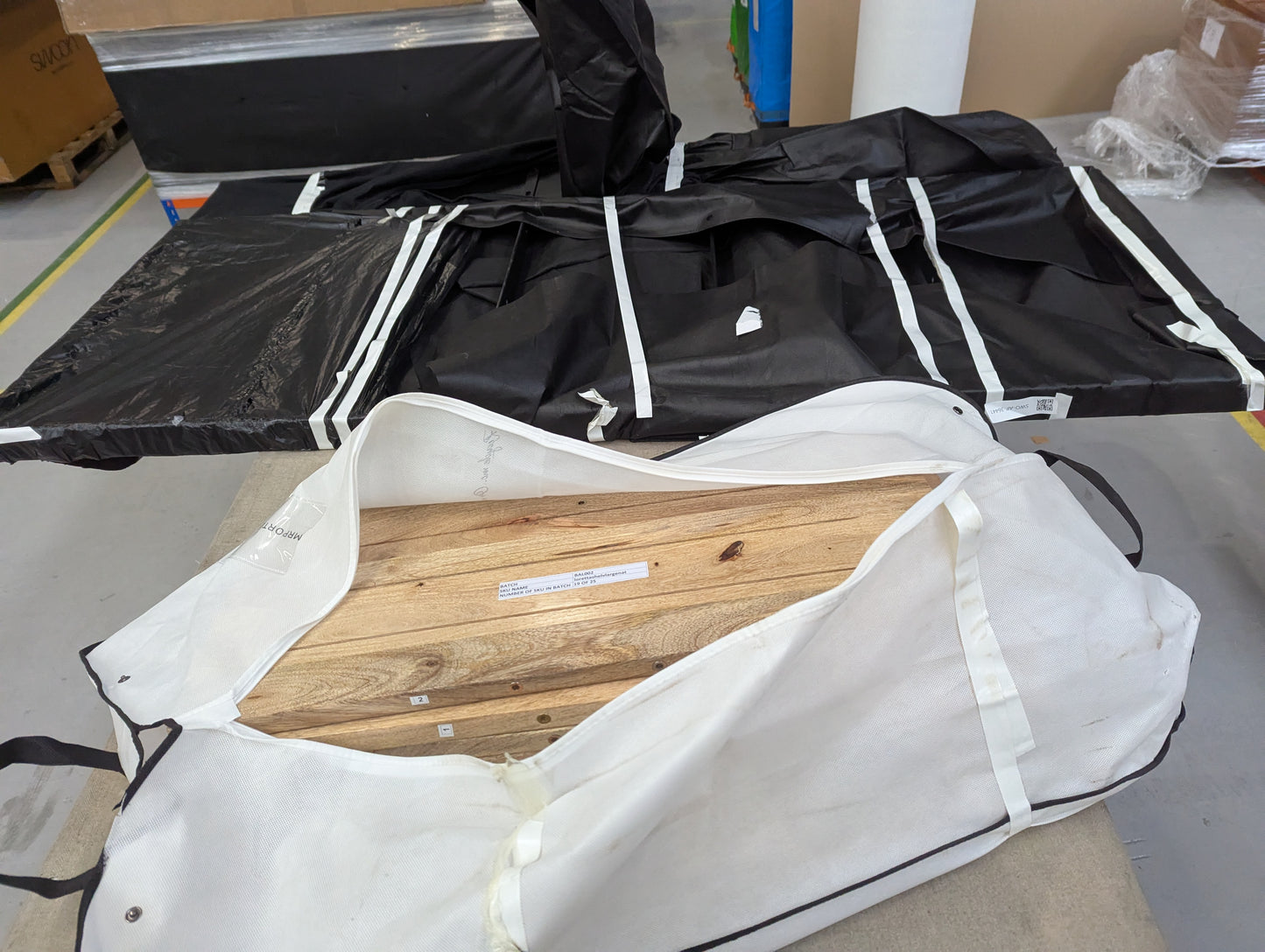 Lot of 7 x Swoon furniture items grade-BER Spares or repair RRP £4043.00