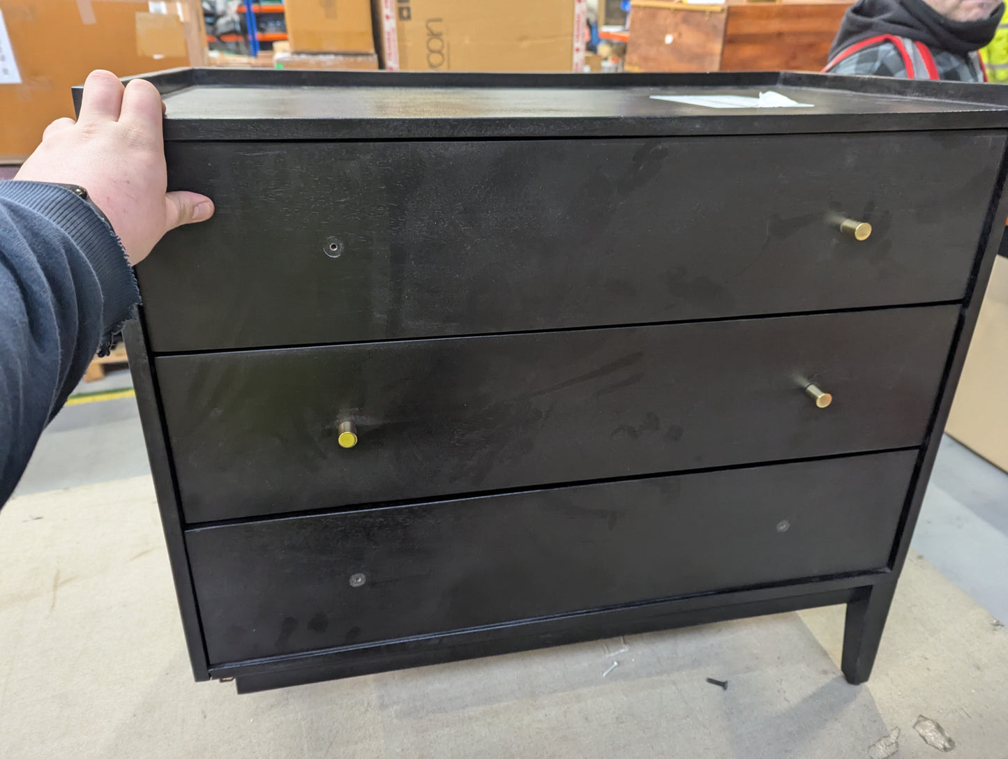 Lot of 3 x Swoon furniture items grade-BER Spares or repair RRP £1697.00