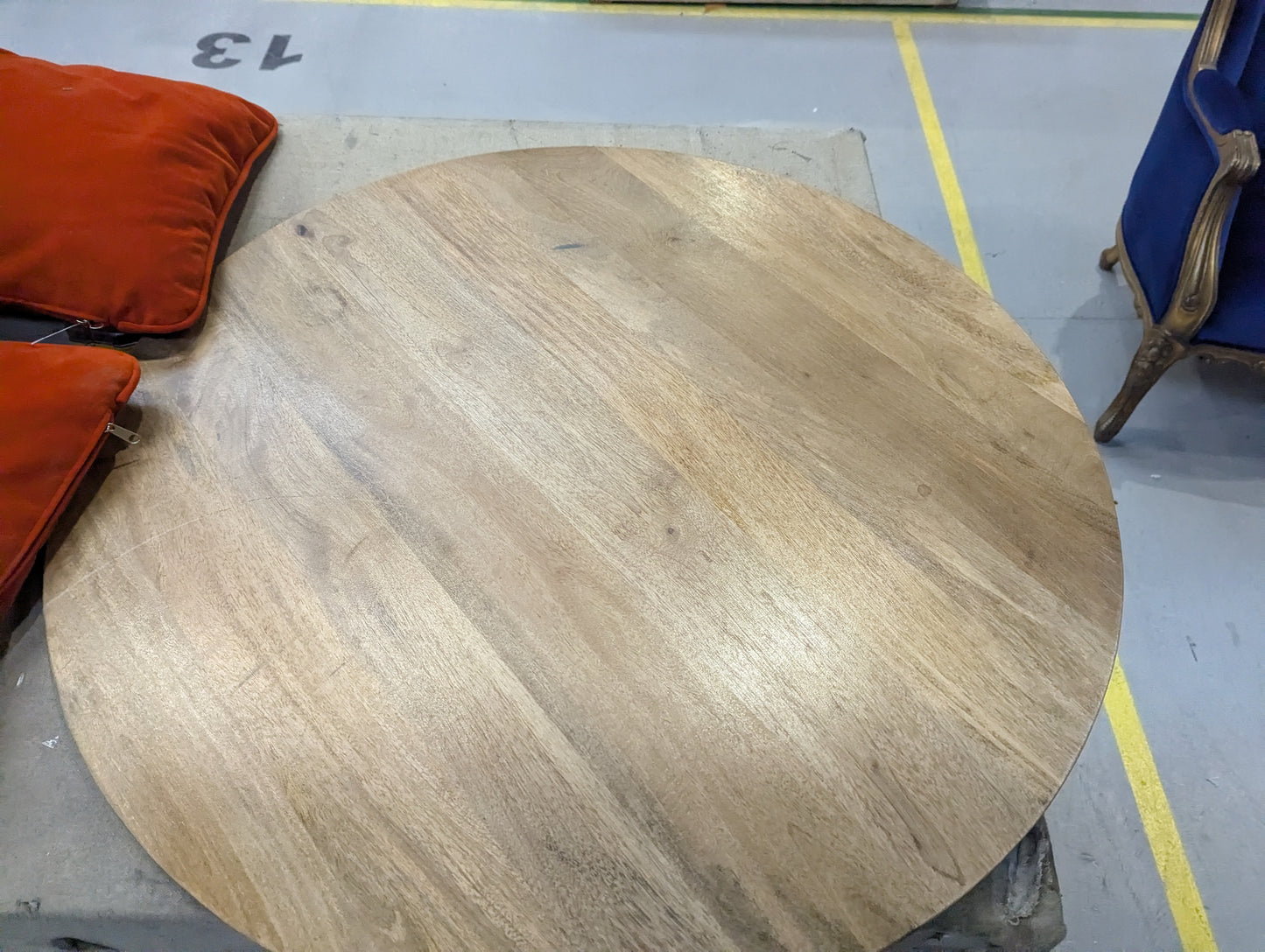 Lot of 3 x Swoon Furniture items grade-BER Spares or repair RRP £3017.00