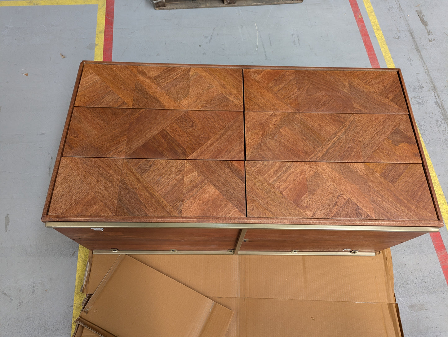 Lot of 6 x Swoon items grade-BER Spares or repair RRP £2754.00