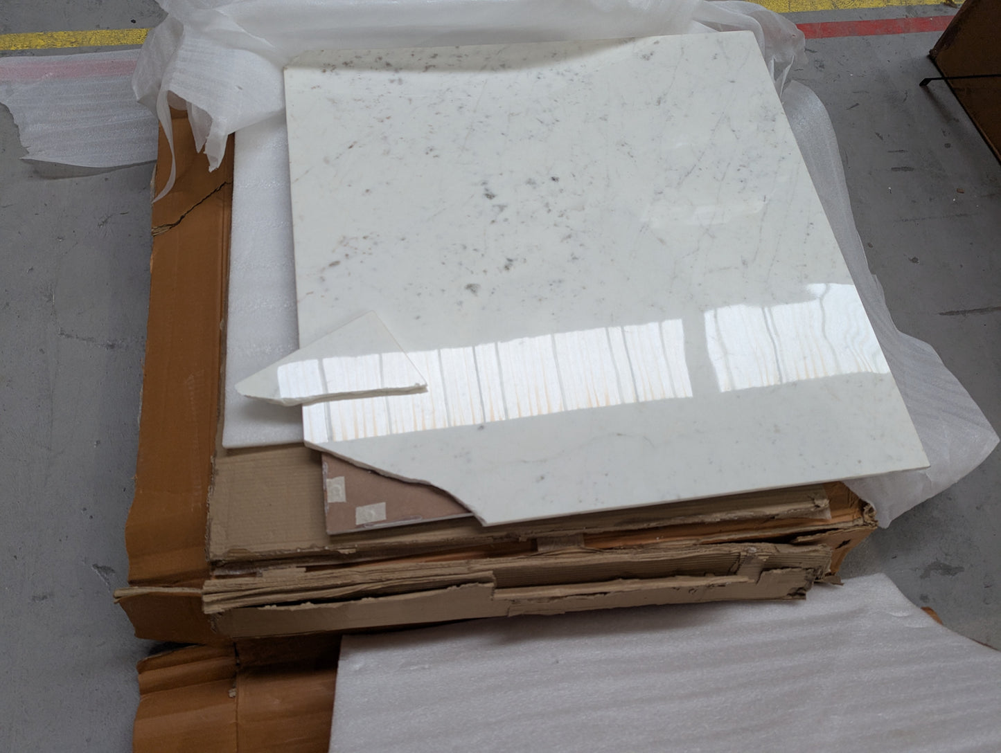 Lot of 6 x Swoon items grade-BER Spares or repair RRP £3714.00