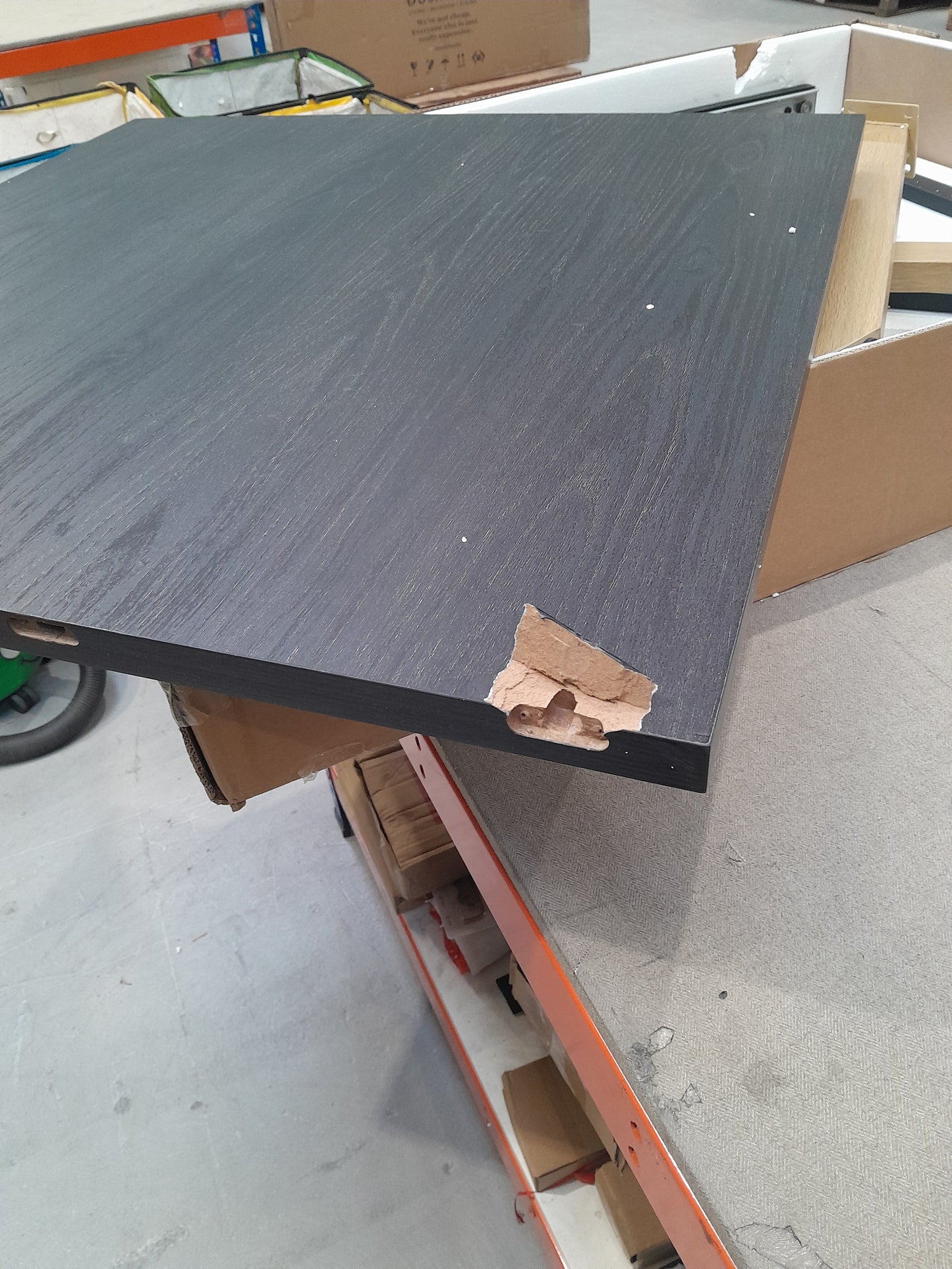 Lot of 7 x Dusk Items for Spares or Repair (ref DUS-APM-A-12342) Total RRP £2369