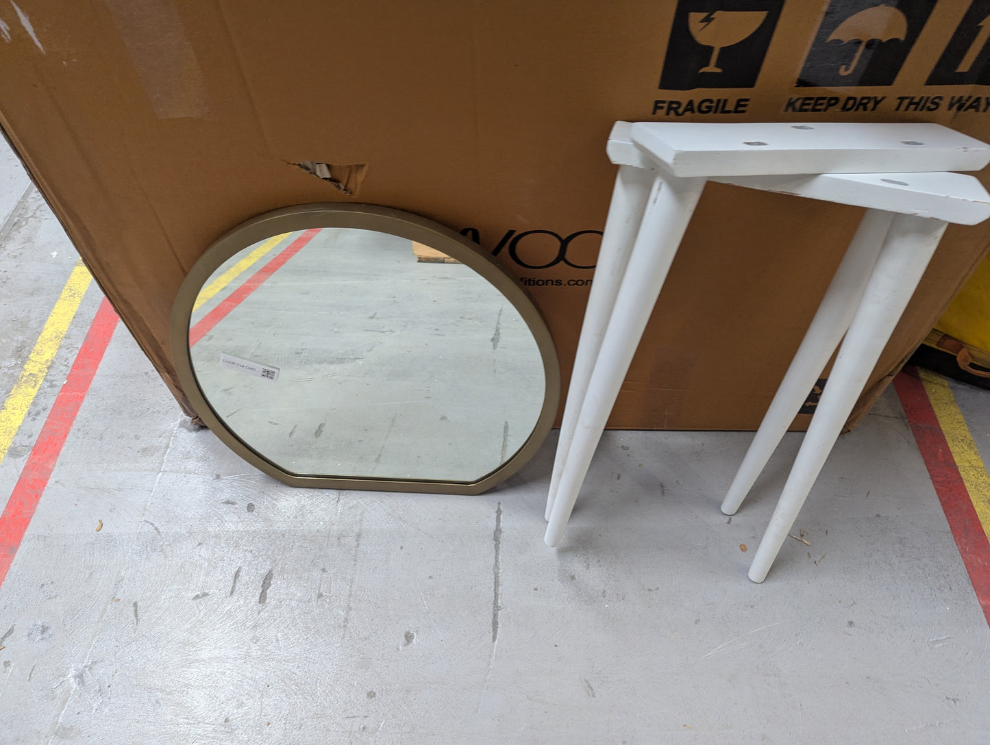 Lot of 8 x Swoon items grade-BER Spares or repair RRP £5192.00