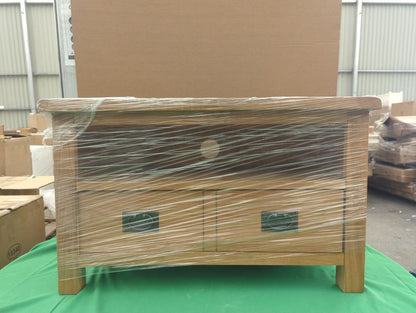 ROS-OUT-00252 Grade-C1 Roseland Furniture Lanner Oak 80cm TV Stand RRP £164.95