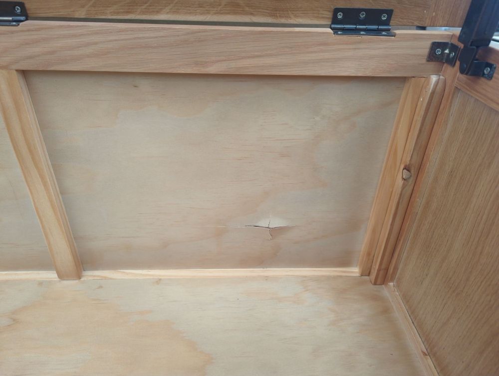 ROS-OUT-00341 Grade-C1 Roseland Furniture Zelah Oak Blanket Box RRP £274.95