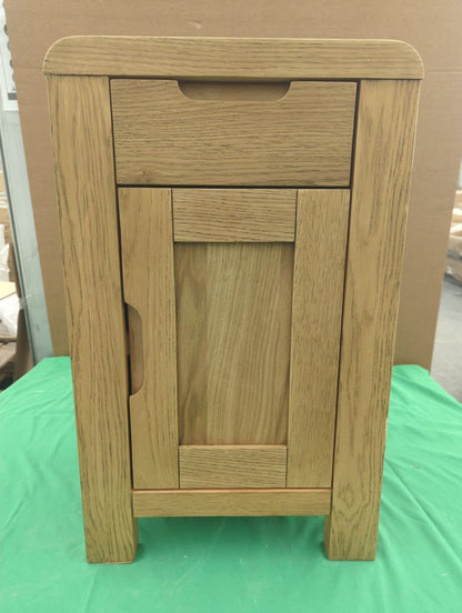 ROS-OUT-00267 Grade-C1 Roseland Furniture Penryn Oak Small Cupboard RRP £124.95
