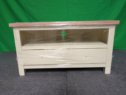 Lot of 4 x Roseland Furniture items grade-C1 Good with faults RRP £1634.79