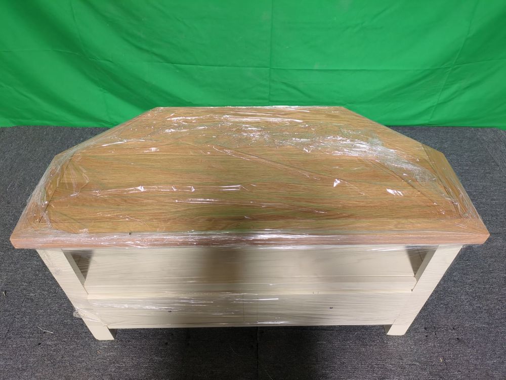 Lot of 4 x Roseland Furniture items grade-C1 Good with faults RRP £1634.79