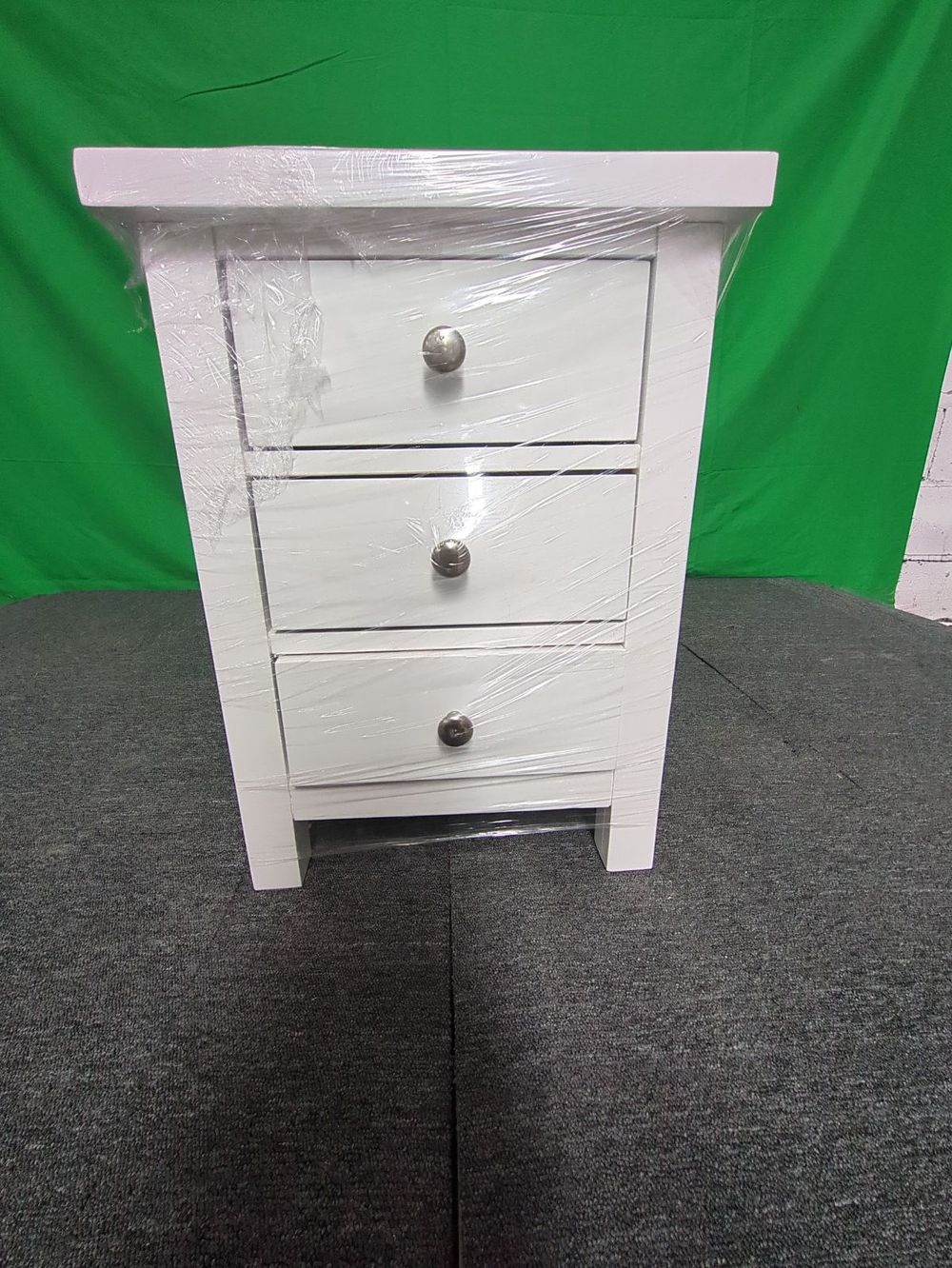 Lot of 12 x Roseland Furniture items grade-C1 Good with faults RRP £1284.40