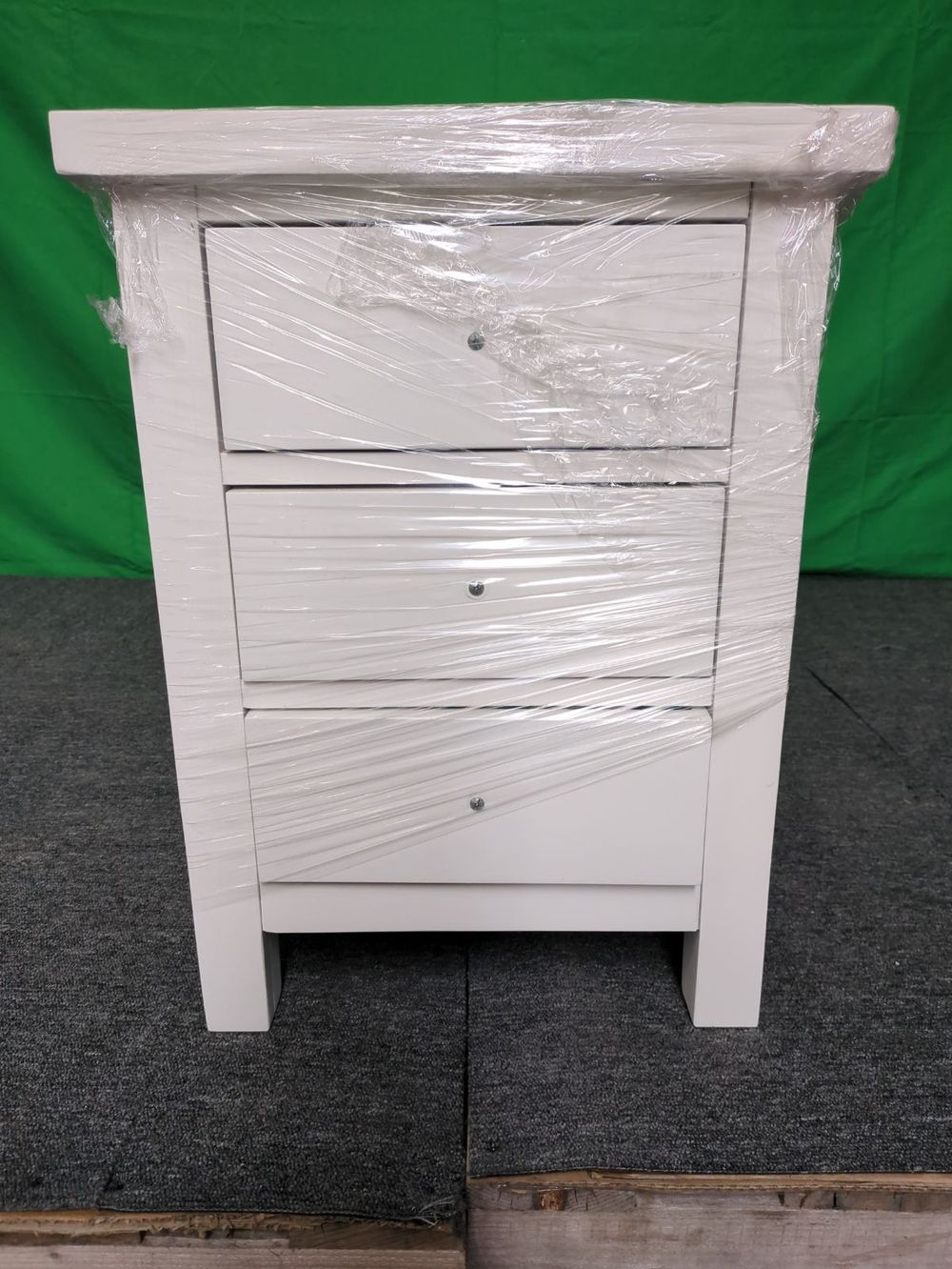 Lot of 13 x Roseland Furniture items grade-C3 Damaged repairable RRP £1599.35