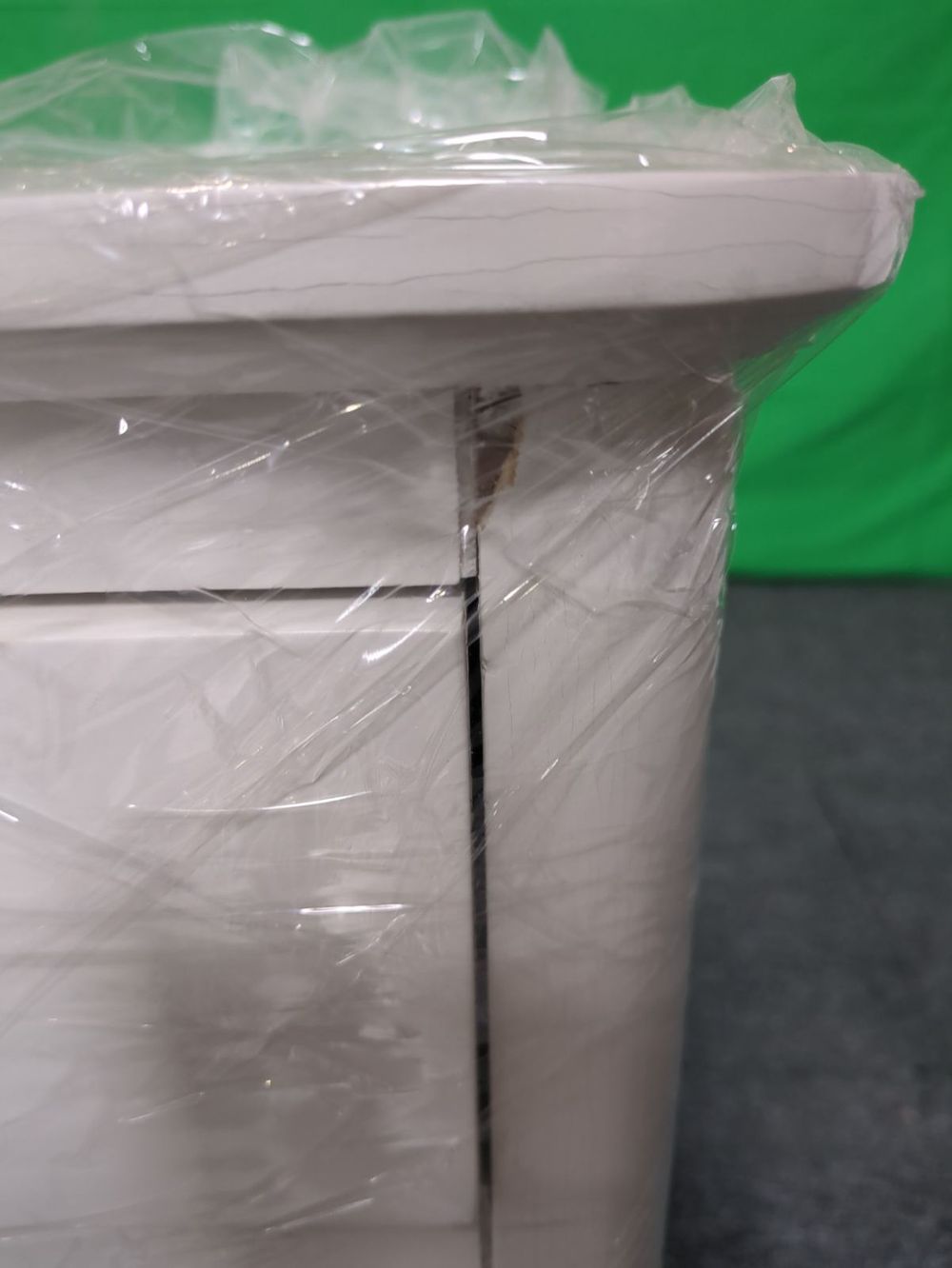 Lot of 13 x Roseland Furniture items grade-C3 Damaged repairable RRP £1599.35